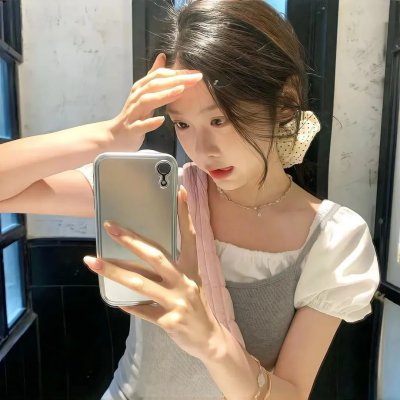 校影迷雾 海报