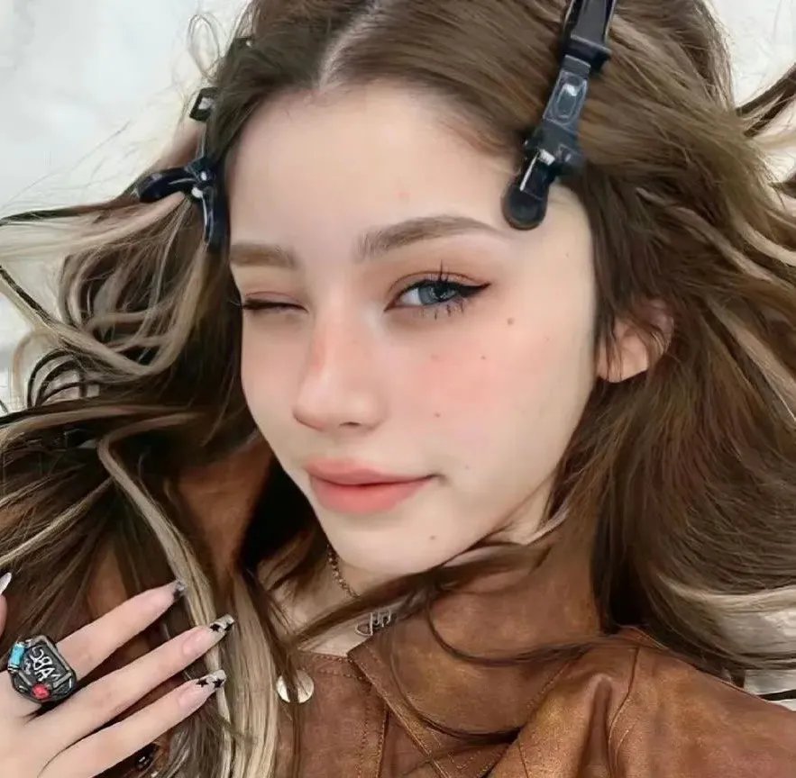 讨厌的女人 海报